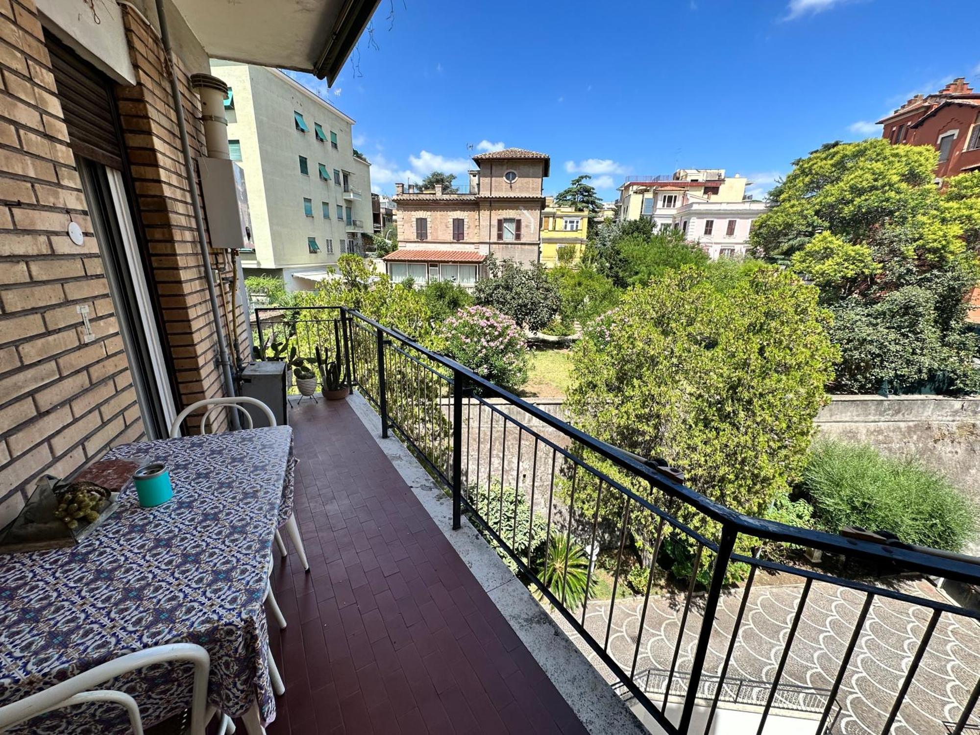 Roma Manuela'S Cozy Guest House Trastevere Exterior photo